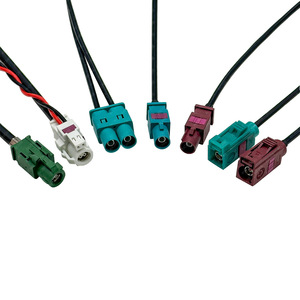 สายเคเบิลเรดาร์ถอยหลังรถยนต์ Fakra 12-24V สายต่อขยายกล้องมองหลังพร้อมชุดสายไฟสำหรับระบบสำรองข้อมูลรถยนต์ - Product Image 1