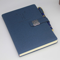 Cahier à spirale A5 avec fenêtre rétro Design floral Haut de gamme Boucle en bois Couverture rigide en cuir Journal-Tissu PP Couverture Matériel Cadeau