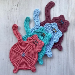 Sets de table en forme de chat au crochet, rose, bleu sarcelle et violet, design cartoon, lavables en machine, décoration pour la maison - Product Image 1