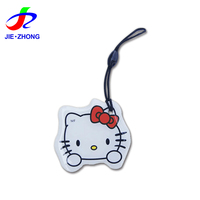 Herstellerpreis Kundenspezifisches Logo Passiver RFID Schlüsselanhänger Epoxy Hang Tag NFC Chip Epoxy Karte