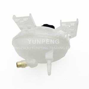 Réservoir de récupération de liquide de refroidissement 68338771AA pour Jeep Compass 2018-2024 68338771 - Product Image 3