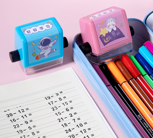 <span class=keywords><strong>การ</strong></span>เพิ่มและ<span class=keywords><strong>การ</strong></span>ลบแสตมป์ลูกกลิ้ง<span class=keywords><strong>การ</strong></span><span class=keywords><strong>คูณ</strong></span><span class=keywords><strong>และ</strong></span><span class=keywords><strong>การ</strong></span><span class=keywords><strong>หาร</strong></span>แบบฝึกหัดคณิตศาสตร์ลูกกลิ้งโรงเรียน - Product Image 1