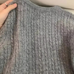 Biểu Tượng Tùy Chỉnh OEM & Odm Phụ Nữ Áo Len Dài Tay Áo Dệt Kim Mềm Dệt Kim Phụ Nữ Quần Áo Cáp Dệt Kim Cardigan Áo Len Cho Cô Gái - Product Image 4