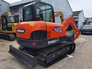 Excavadora de cadenas compacta Doosan DH60-7 usada, 6 toneladas, pocas horas, buen estado, en venta, serie Gold Mini - Product Image 1