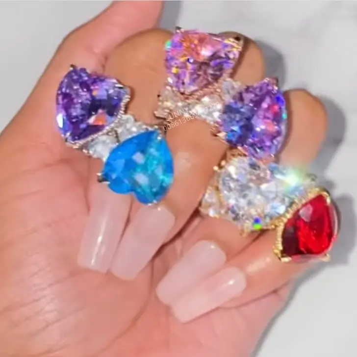 2022 New Arrived Fashion Bling Bling Baguette Cubic Zirconia Diamond Heart Rings For Women