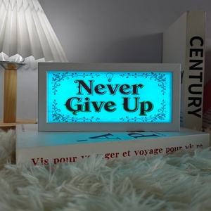 <span class=keywords><strong>Lampada</strong></span> da Notte LED Colorata in Acrilico, Luce Ispirazionale per Camera da Letto, Scrivania, Dormitorio, Regalo, Decorazione Casa, Ornamento da Tavolo - Product Image 1
