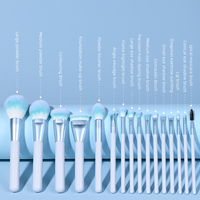 Ensemble de 15 pinceaux de maquillage vegan bleus personnalisés en usine, poils synthétiques pour l'application du fond de teint et du correcteur