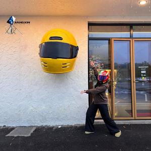 Estatua de casco de fibra de vidrio personalizable, decoración de negocios versátil para cafeterías, puestos de <span class=keywords><strong>comida</strong></span>, centros de mensajería y atracciones turísticas - Product Image 5