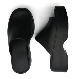 Sandales d'été à bout carré pour femmes Pantoufles plates confortables et antidérapantes en matériau Eva - Product Image 6