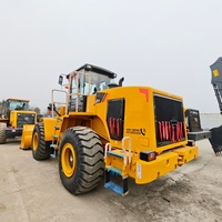 Chargeuse sur pneus 856H d'occasion, 5,5 tonnes, godet de 3 m, moteur Cummins, modèle 2024, boîte de vitesses et roulements en bon état, chargeuse frontale à vendre