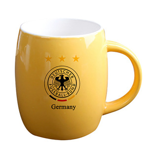 Taza de cerámica Greatwin Ceramics de 350 ml con logo de equipo de fútbol, taza sublimable para fiestas y bebidas deportivas. - Product Image 3