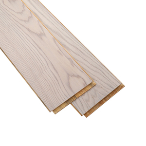 Parquet en bois d'ingénierie Coastal IEC62321 à trois couches, en frêne brossé, qualité AB, antimicrobien, T&G 12 mm, pour appartement - Product Image 1