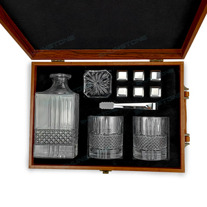Ensemble de carafe à <span class=keywords><strong>whisky</strong></span> en cristal sans plomb de haute qualité, pierres à <span class=keywords><strong>whisky</strong></span> réfrigérantes avec boîte en bois et cuir, coffret cadeau <span class=keywords><strong>whisky</strong></span> pour homme - Product Image 5