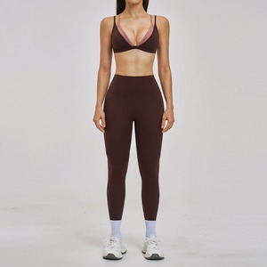 Ensemble <span class=keywords><strong>de</strong></span> <span class=keywords><strong>yoga</strong></span> superposé pour <span class=keywords><strong>femme</strong></span>, <span class=keywords><strong>tenue</strong></span> <span class=keywords><strong>de</strong></span> sport à bretelles spaghetti pour la course et l'entraînement - Product Image 4