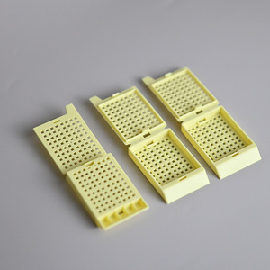 Disposable <b>Plastic</b> Embedding Box With Lid <b>Square</b> Grid Round Hole Lab Microplate Storage <b>Container</b> - Product Image 3