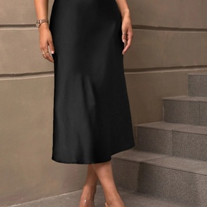 Nouvelle Robe Automne-Hiver en Satin, Coupe Ajustée, Effet Amincissant, Jupe Longue Sirène avec Taille Haute et Effet Sculptant sur les Hanches - Product Image 2