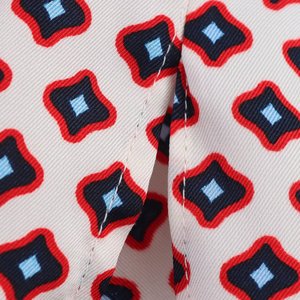 SHENZHU Wanita 2025 Musim Semi Mode Baru Blus Tekstur Sutra Satin Bermotif Vintage Lengan Panjang Blusas Wanita Atasan Chic - Product Image 5