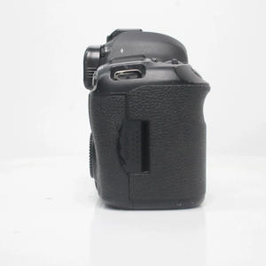 Cámara DSLR Profesional de Segunda Mano <span class=keywords><strong>EOS</strong></span> <span class=keywords><strong>5D</strong></span> <span class=keywords><strong>Mark</strong></span> <span class=keywords><strong>III</strong></span>, Full Frame, 22MP, Video Full HD, Estabilización Óptica de Imagen, Compatible con SD - Product Image 3