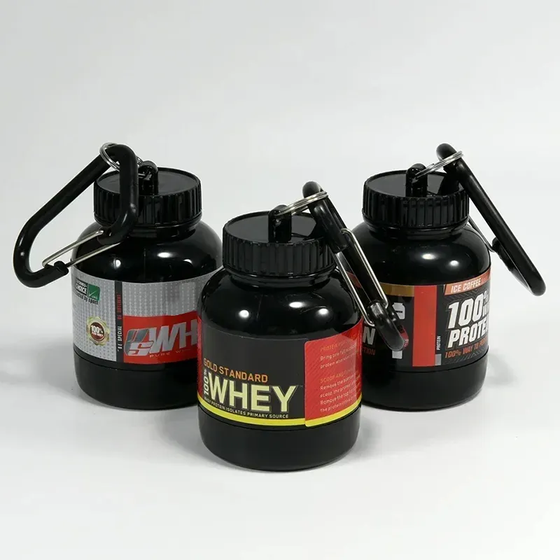 Whey anahtarlık huni ile özel Logo taşınabilir Protein tozu şişe tıp spor salonu için küçük Protein tozu konteyner