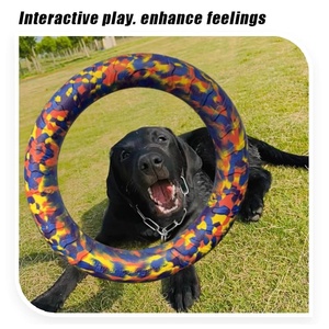 Nouveau jouet flottant en mousse EVA de grande taille, design camouflage, respectueux de l'environnement, pour les interactions avec les chiens et le soulagement du stress dans l'eau - Product Image 3