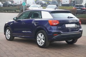 Usato di recente 2024 <span class=keywords><strong>Audi</strong></span> <span class=keywords><strong>Q2</strong></span> 40 TFSI quattroo <span class=keywords><strong>suv</strong></span>, chilometraggio basso