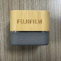 Cadeaux d'entreprise promotionnels personnalisés avec logo, haut-parleur portable mini sans fil en bambou écologique avec lumière RGB
