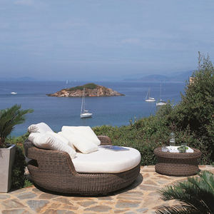 سرير نهاري من الراتان البلاستيكي في جميع الأحوال الجوية من PE للحدائق الخارجية ، خوص الفناء ، كراسي الاستلقاء للفنادق والفيلات - Product Image 4