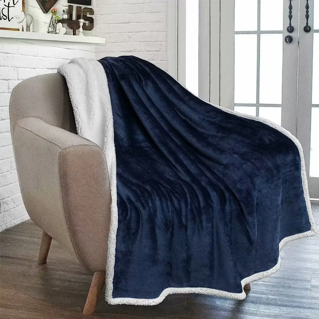 Eco-friendly rPET custom plain Plush Flannel and Sherpa 2 ply throw Blanket Double Layers Flannel Sherpa Blankets for winter