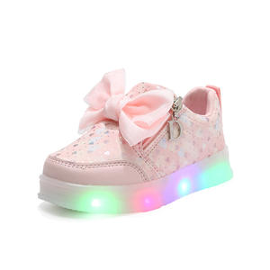 2025 primavera e autunno nuove scarpe Casual per ragazze <span class=keywords><strong>Sneakers</strong></span> da principessa con fondo morbido con scarpe comode per <span class=keywords><strong>bambini</strong></span> - Product Image 2
