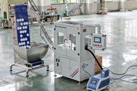 Machine de collage de tampons de garnissage pour bouchons, à station unique, à changement rapide de taille de bouchon, haute précision, pour bouchons en plastique