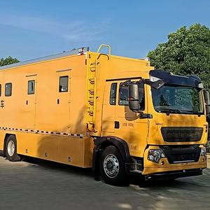 Camions lourds diesel à admission d'air froid pour la ville, 257KW 300KW, Mini-camion diesel automatique, Cabine de douche pour HOWO - Product Image 3