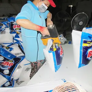 En kaliteli güçlü temizlik yeteneği sörf çamaşır toz çamaşır deterjanı satılık Guangdong