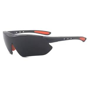 पुरुषों के लिए फैशनेबल एंटी- यूव एंटी-फॉग स्पोर्ट्स गॉगल महिलाओं के लिए डस्टप्रूफ सुरक्षात्मक पीसी चश्मा लेजर सुरक्षा - Product Image 4