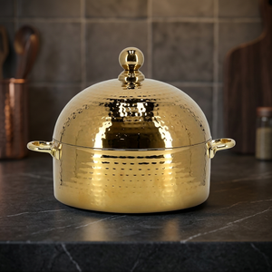 Cacerola Redonda Dorada con Efecto Martillado, con Tapa y Asas de Aleación de Zinc, Utensilios de Cocina Metálicos Duraderos para Estufas de Gas e Inducción - Product Image 2