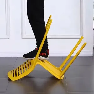 Silla de Plástico de Diseño Nórdico Contemporáneo para el Hogar y el Jardín - Product Image 2