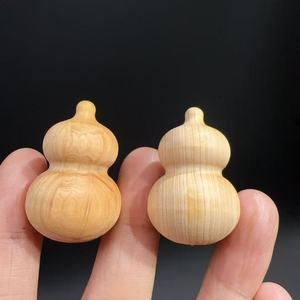 Colgante de calabaza de madera con forma de animal, para el hogar, la oficina, regalo, amuleto unisex, accesorio de joyería coleccionable - Product Image 3