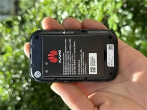 เราเตอร์พกพาไร้สาย <span class=keywords><strong>E5577</strong></span> 4G LTE Cat4 สำหรับเราเตอร์ไวไฟมือถือ E320 - Product Image 2