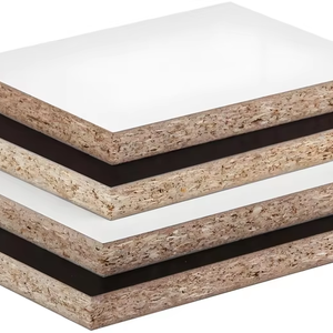 Tablero de Aglomerado Revestido de Melamina de 12 mm de Espesor, Resistente a la Corrosión y Ligero, la Mejor Opción para Muebles de Oficina - Product Image 1
