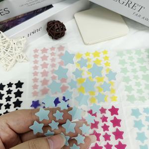 カスタマイズ可能なHydrocolloidにきびパッチカラフルな傷ドレッシングパーソナライズされた星のステッカーにきびパッチ製品 - Product Image 2