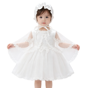 Abito da Battesimo per Bambine con Mantellina in Pizzo, Ricami in Tulle, Perle, Vendita all'Ingrosso, Abbigliamento per Bambini - Product Image 1