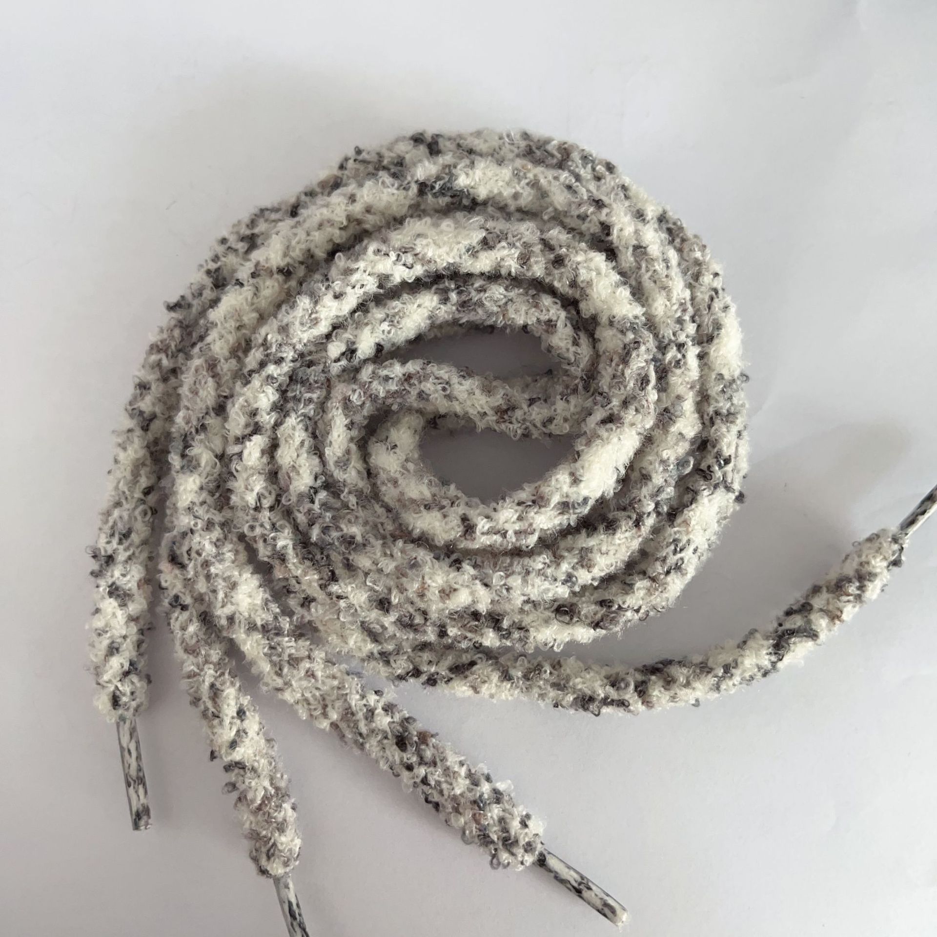 Mixed color plush lace 3