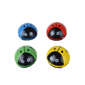 Jouet pour enfants en bois écologique en forme de tambour, avec logo personnalisé en usine, abeille colorée mignonne, promotionnel - Product Image 2