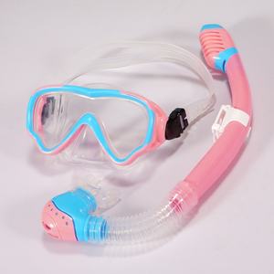 Máscara de Buceo para Niños Waspo, Modelo Completamente Seco, con Lentes de Silicona Antivaho y Lentes de Vidrio Templado - Product Image 6