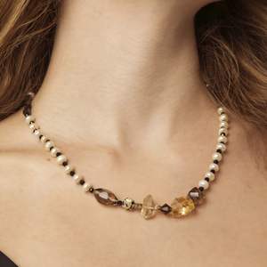 שרשרת חרוזים מקריסטל צהוב, אגת שחורה ופניני מים מתוקים טבעיות - Product Image 3