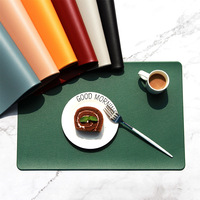 Ensemble de sets de table et de sous-verres en cuir écologique de style classique, double face, avec couleur personnalisée pour la maison, la cuisine, la table à manger