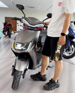 Moto électrique de course haute vitesse CKD SKD 10 pouces 900/1000W, vitesse 50 km/h, moto électrique personnalisée pour adultes - Product Image 4