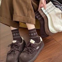 Chaussettes Fair Isle Automne Jacquard Style Preppy Confortables Polyvalentes Absorbant la transpiration Style ethnique Chaussettes courtes en polyester