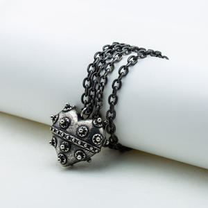 สร้อยคอจี้<span class=keywords><strong>รูป</strong></span>หัวใจสาม<span class=keywords><strong>มิติ</strong></span>ทำจากสเตนเลสสตีลสำหรับคนยุโรปอเมริกันพังค์สไตล์เข้มเหมาะสำหรับทันสมัย - Product Image 3