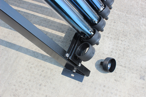 เครื่องทำน้ำร้อนพลังงานแสงอาทิตย์แรงดันท่อความร้อนขนาดกะทัดรัด100L-300L สำหรับการใช้ชีวิตที่เป็นมิตรกับสิ่งแวดล้อม - Product Image 5