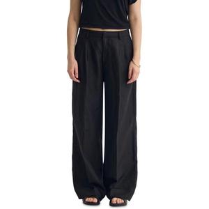 Pantalons de bureau confortables pour femmes, conçus pour offrir un soutien durable pendant de longues heures, une mobilité flexible et une tenue élégante au quotidien. - Product Image 6
